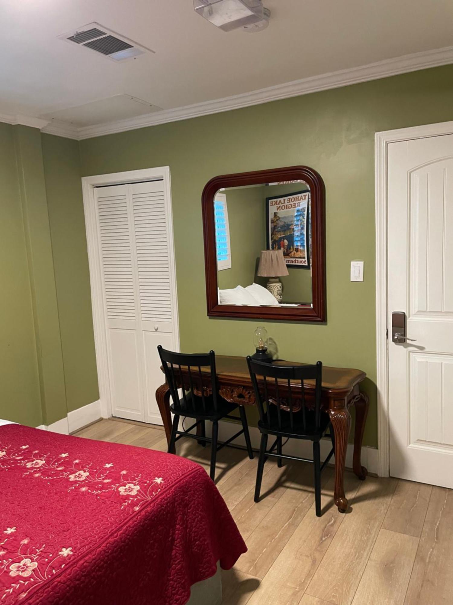 Private La Bedroom W Private Half-Bathroom - Ac - Wifi - Private Fridge -Smart Tv Los Angeles Eksteriør billede