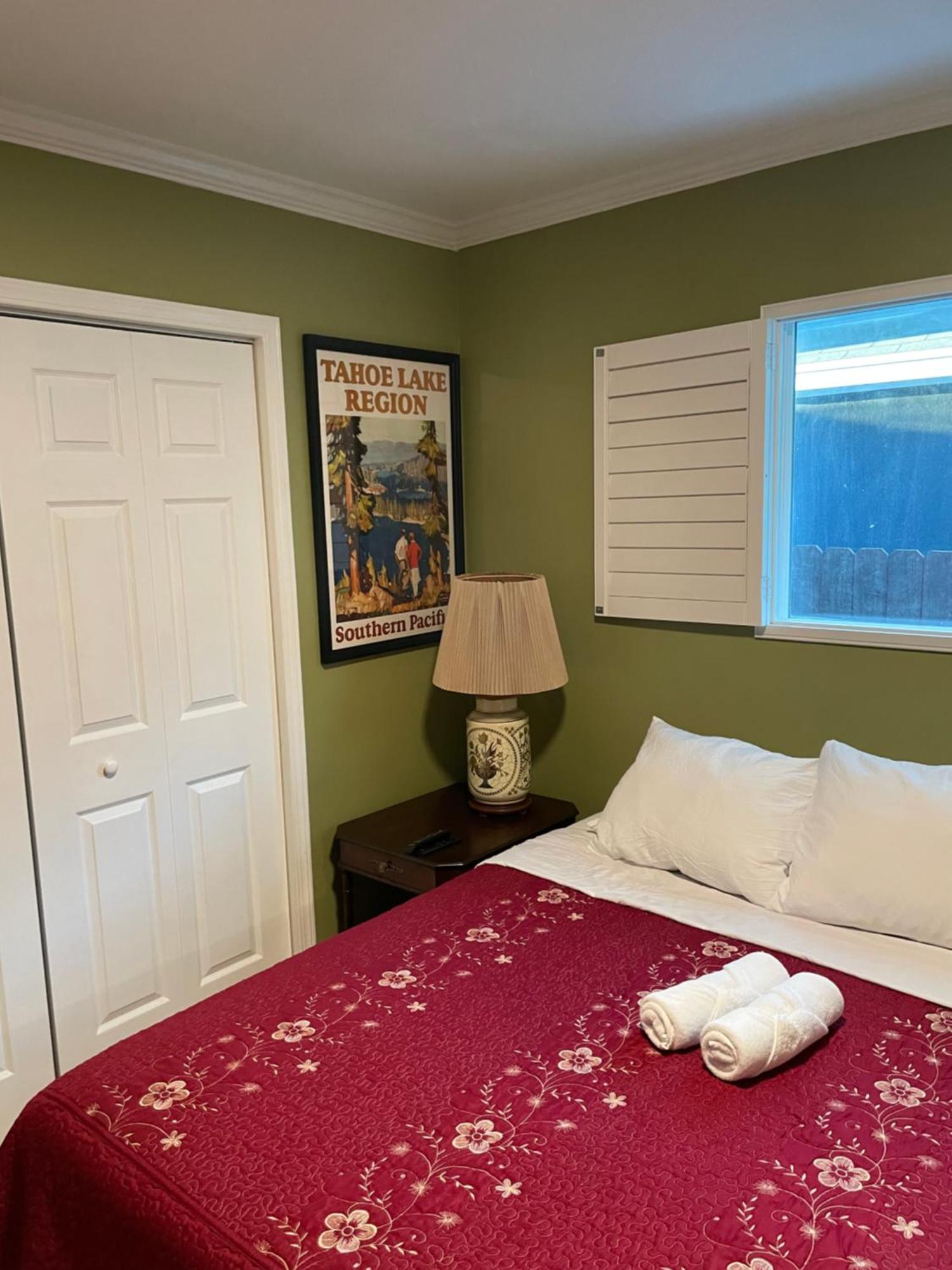 Private La Bedroom W Private Half-Bathroom - Ac - Wifi - Private Fridge -Smart Tv Los Angeles Eksteriør billede