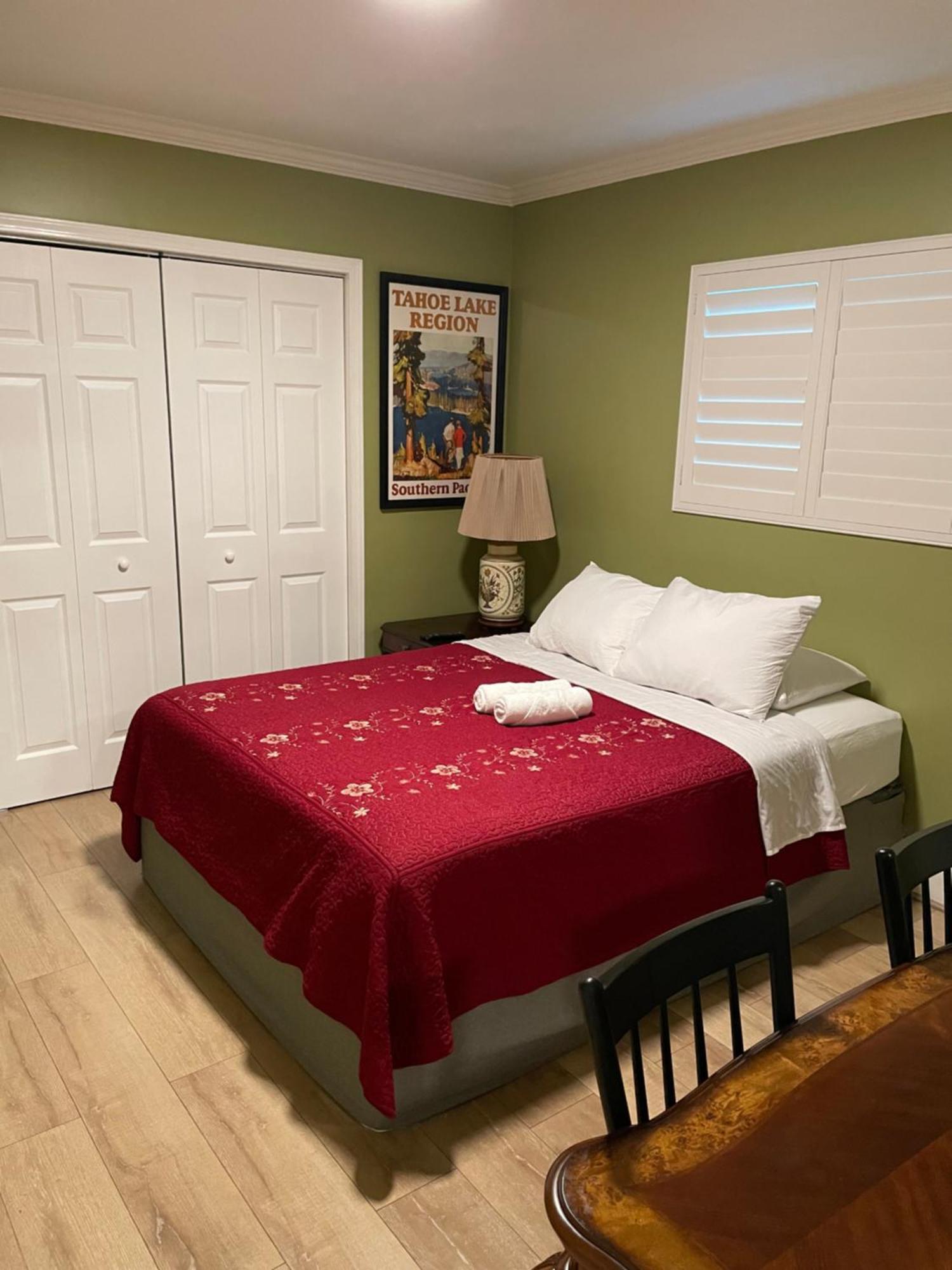 Private La Bedroom W Private Half-Bathroom - Ac - Wifi - Private Fridge -Smart Tv Los Angeles Eksteriør billede